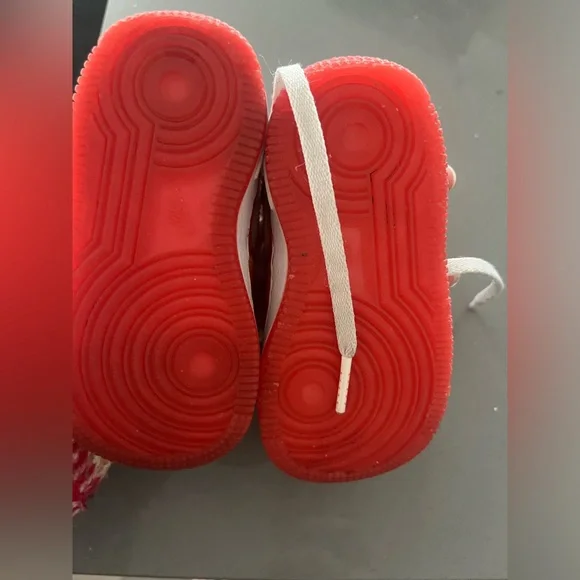 EUC Nike babe airforce red & orange 5.5 - Picture 7 of 8